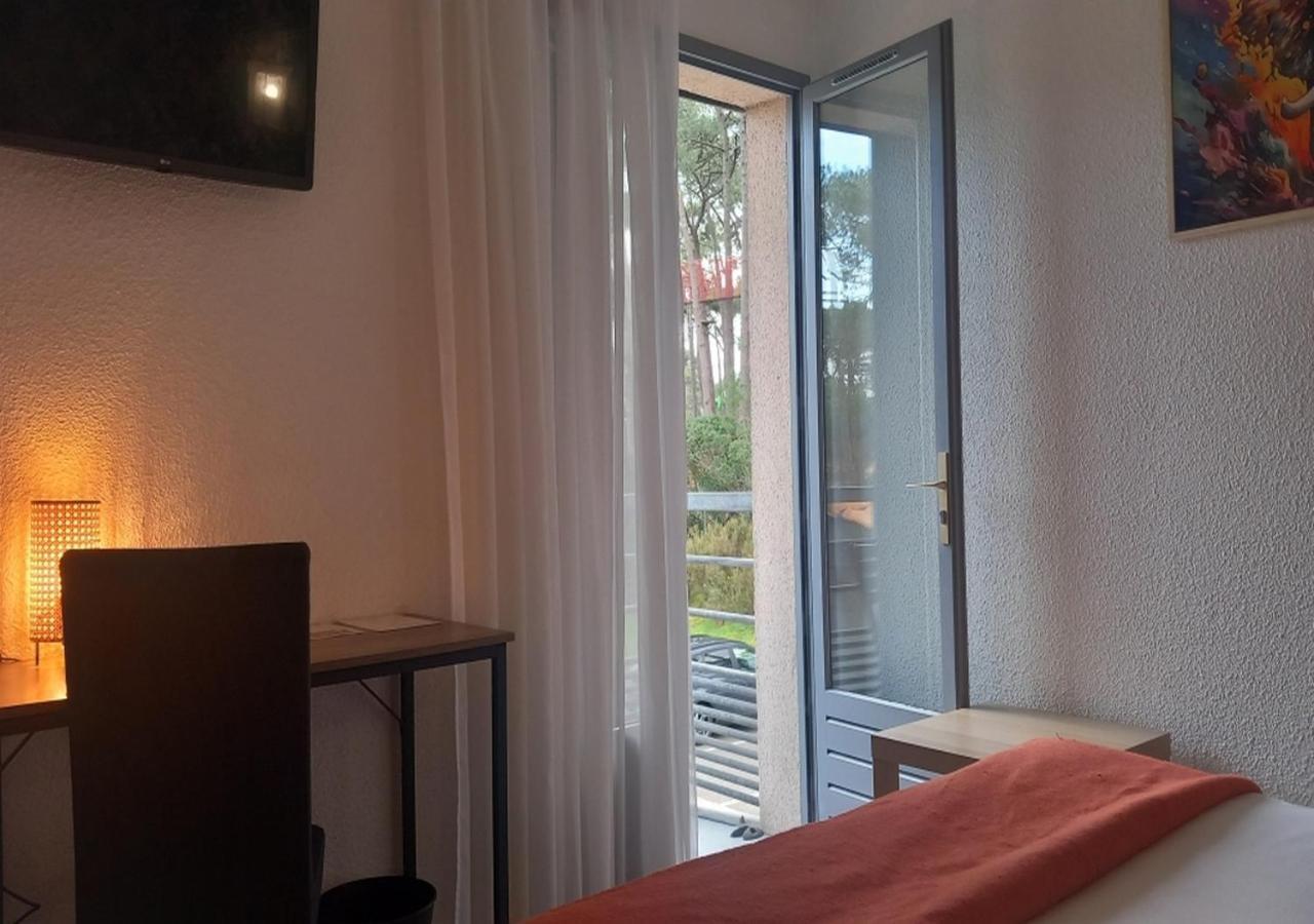 Hotel Les Jardins De L'Ocean - Climatise Biscarrosse-Plage Esterno foto